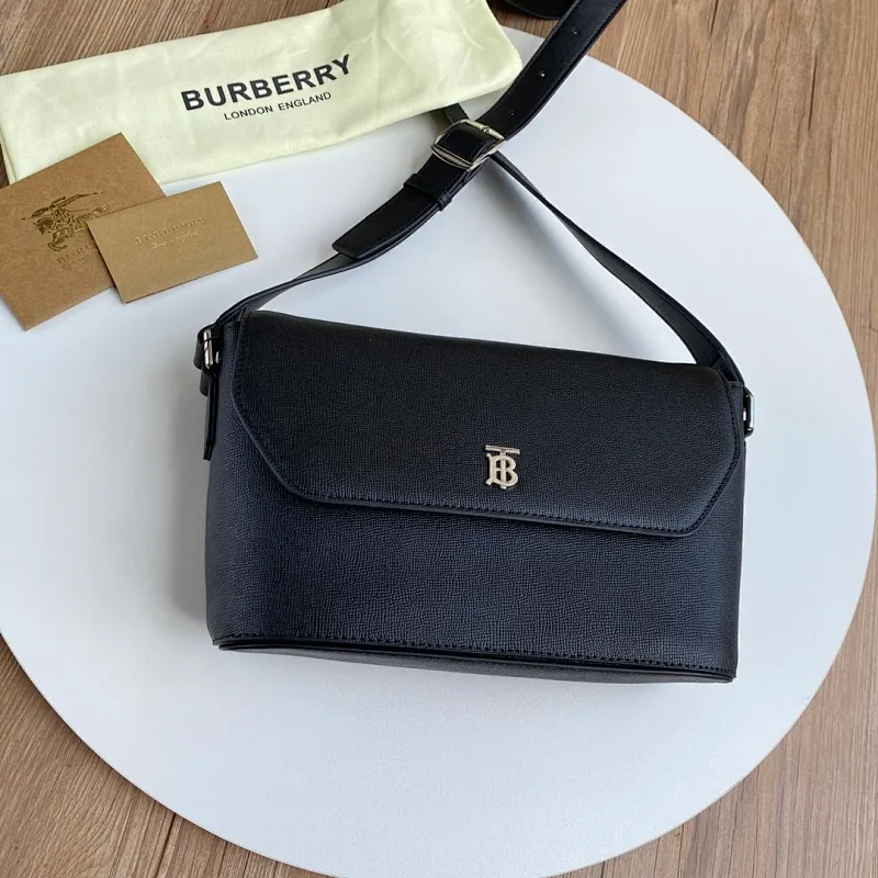 All categories Burberry men's bag (Burbrry) Burberry 8062904