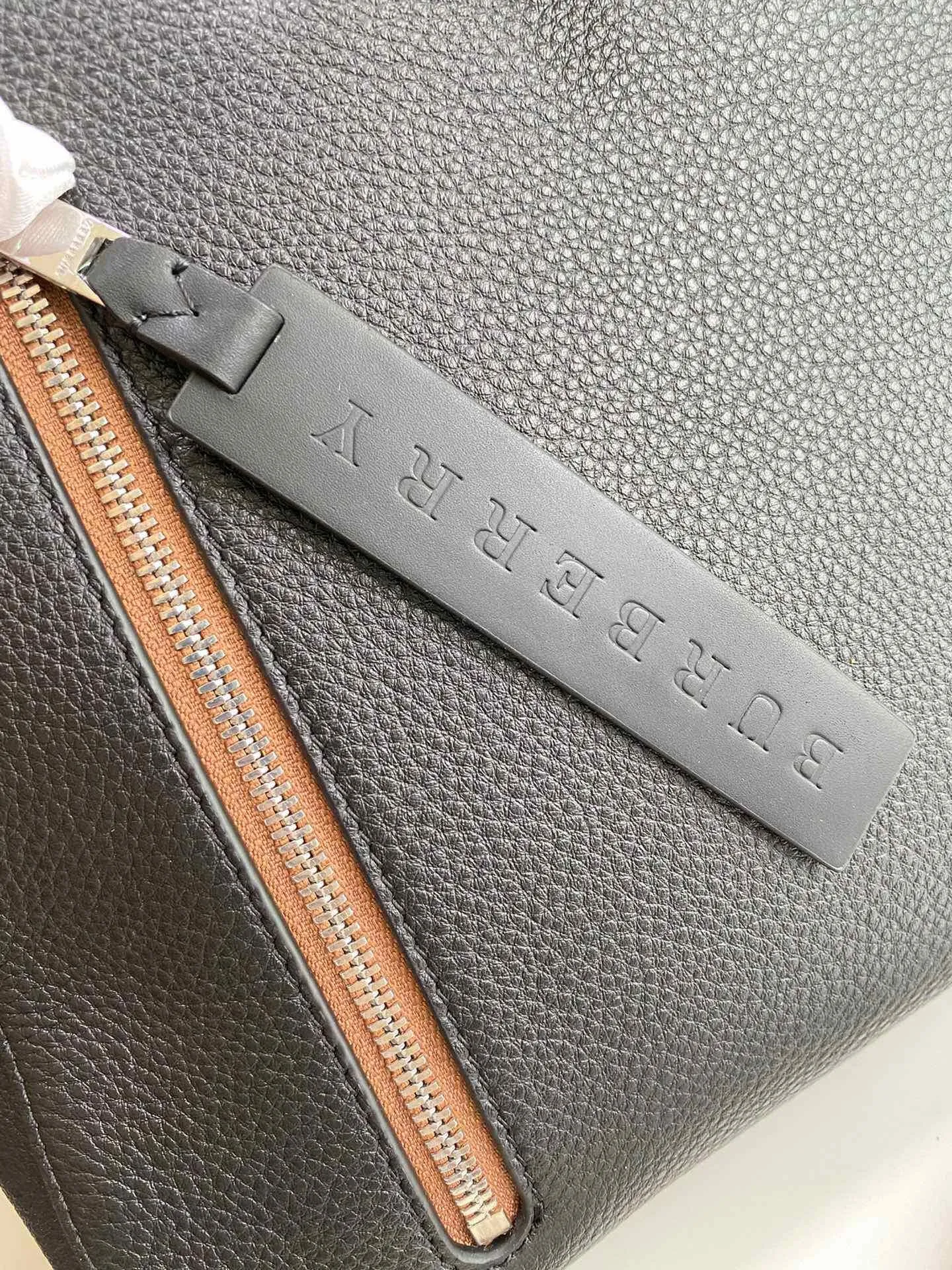 All Categories Burberry Men's Bag (Burbrry) Original Burberry 38927-3