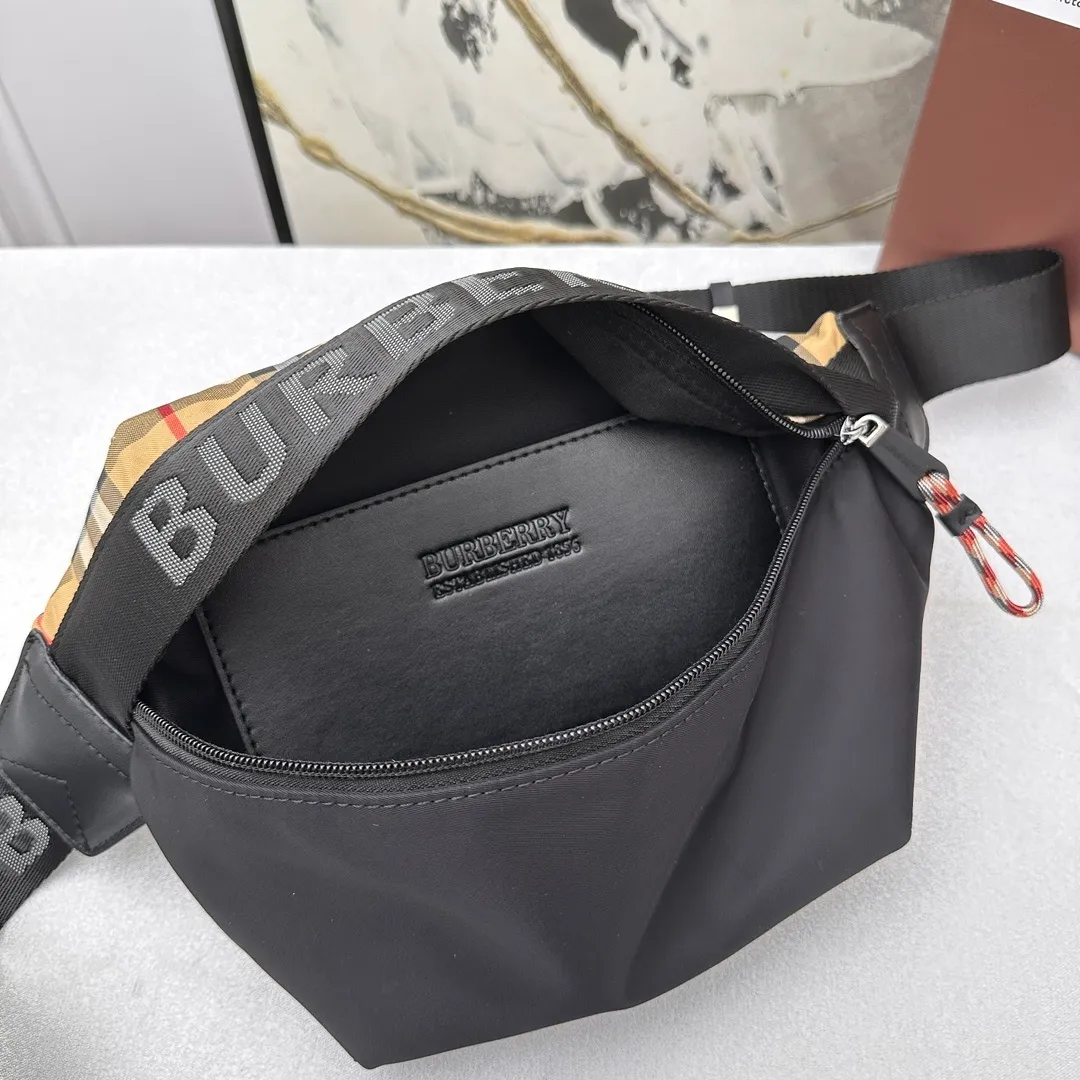 All categories Burberry men's bag (Burbrry) Burberry 40716