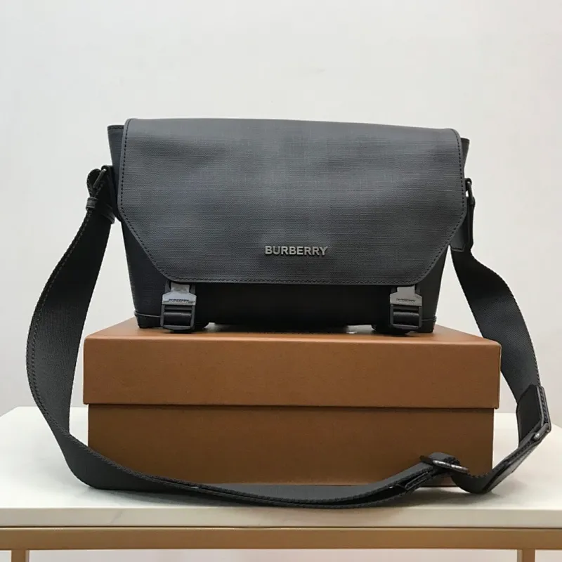 All categories Burberry men's bags (Burbrry) Burberry original order 80528991-1