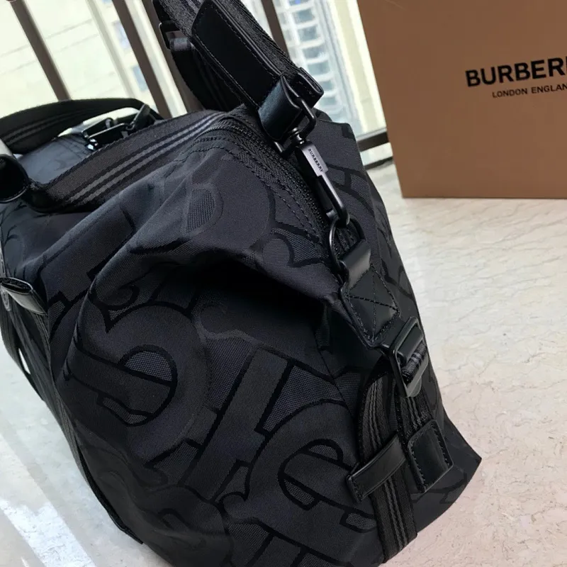 All categories Burberry men's bag (Burbrry) Burberry original order 550667