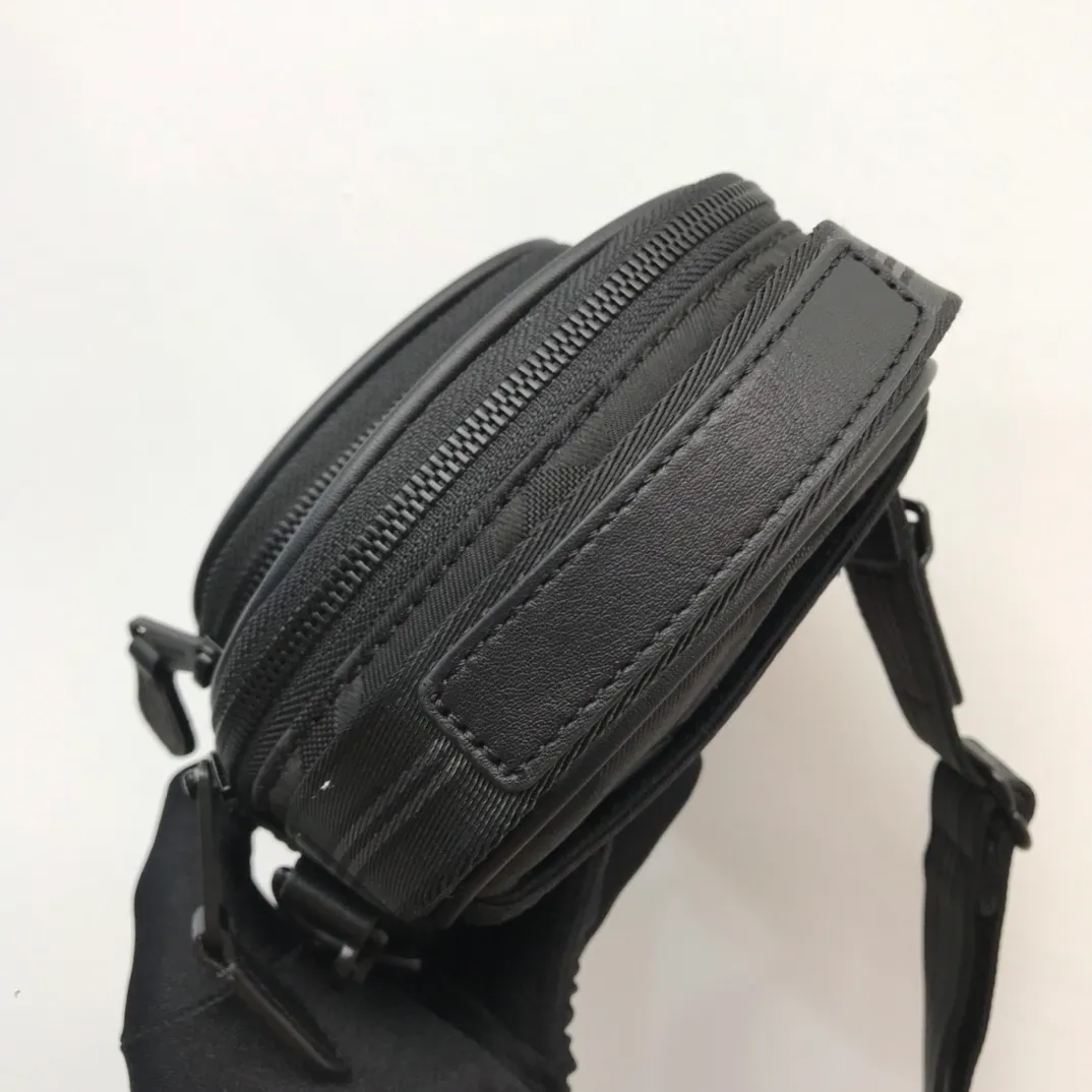 All categories Burberry men's bag (Burbrry) Burberry original order 80430881