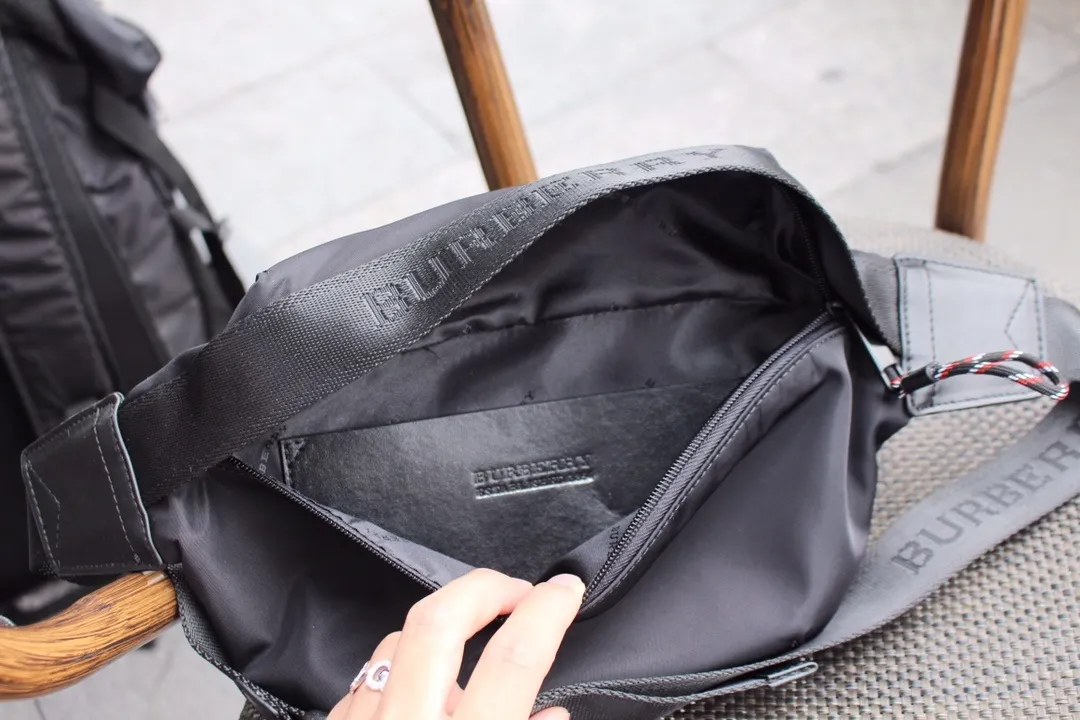 All categories Burberry men's bag (Burbrry) Burberry 00081
