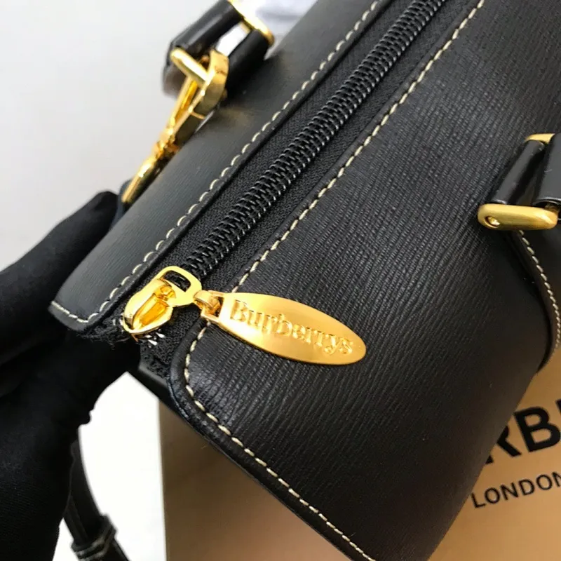 All categories Burberry men's bag (Burbrry) Burberry original order 600123