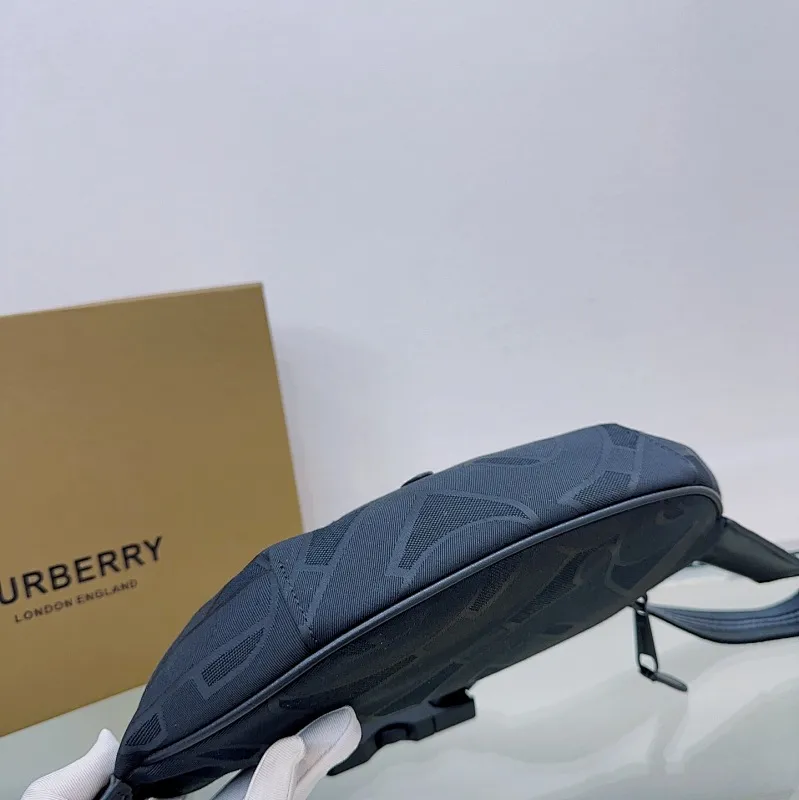 All categories 💚 Top version men’s bags 💚 Burberry 2025 official website new Burberry waist bag