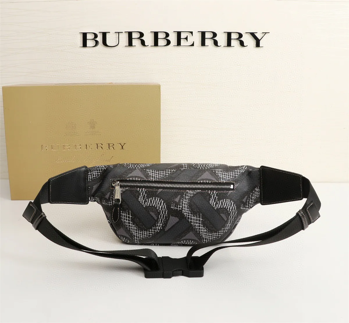 All categories Burberry men's bags (Burbrry) Burberry, 3556