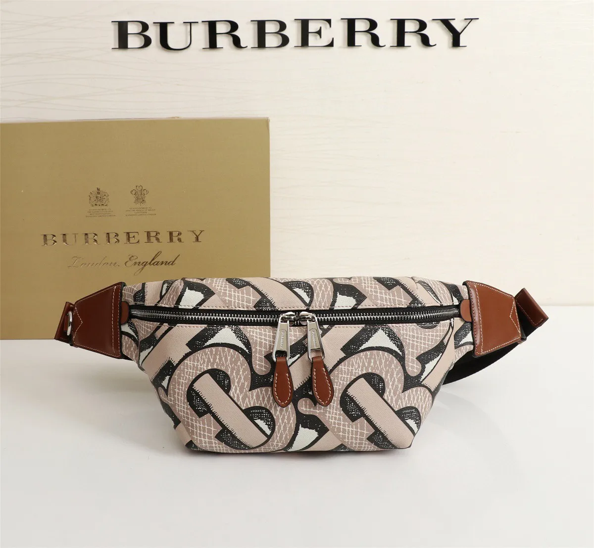 All categories Burberry men's bags (Burbrry) Burberry, 3556