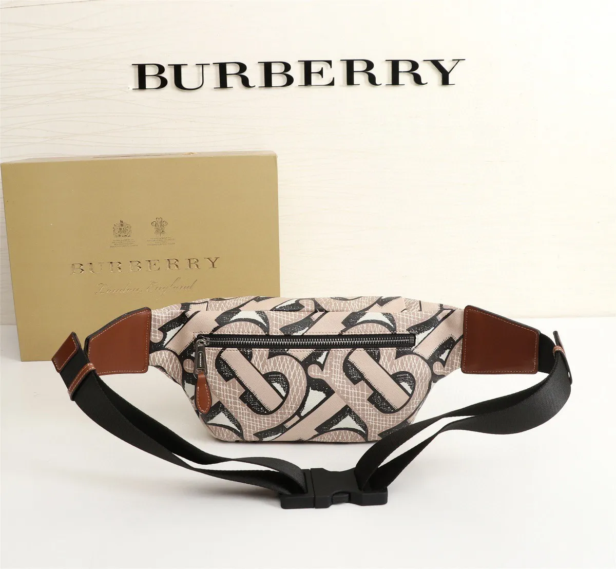 All categories Burberry men's bags (Burbrry) Burberry, 3556