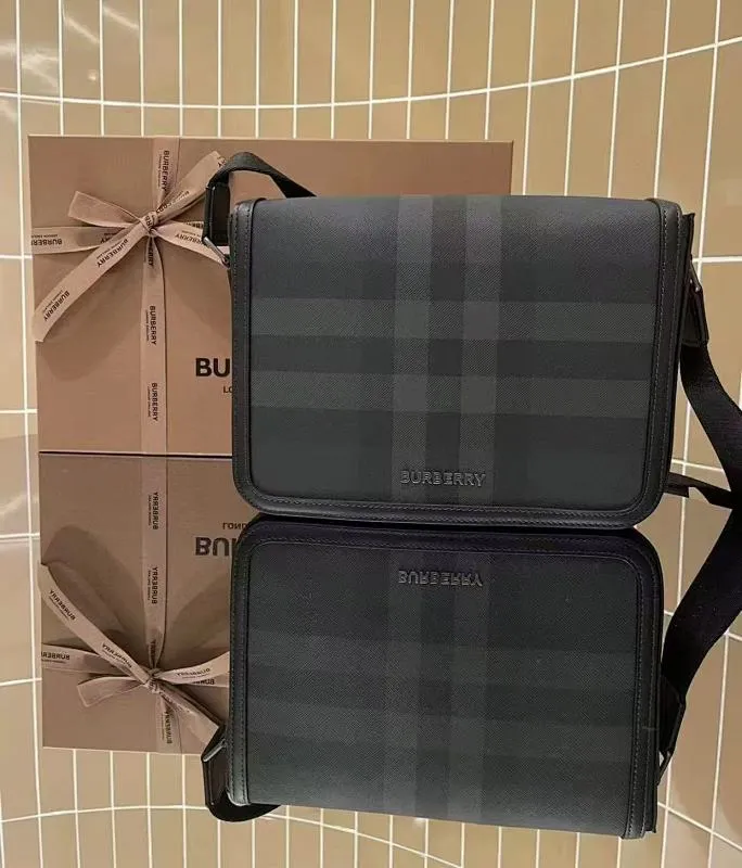 All categories Burberry men's bag (Burbrry) Burberry 8413