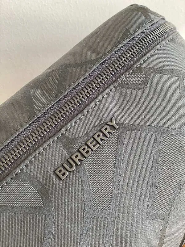 All categories Burberry men's bag (Burbrry) Burberry 40715