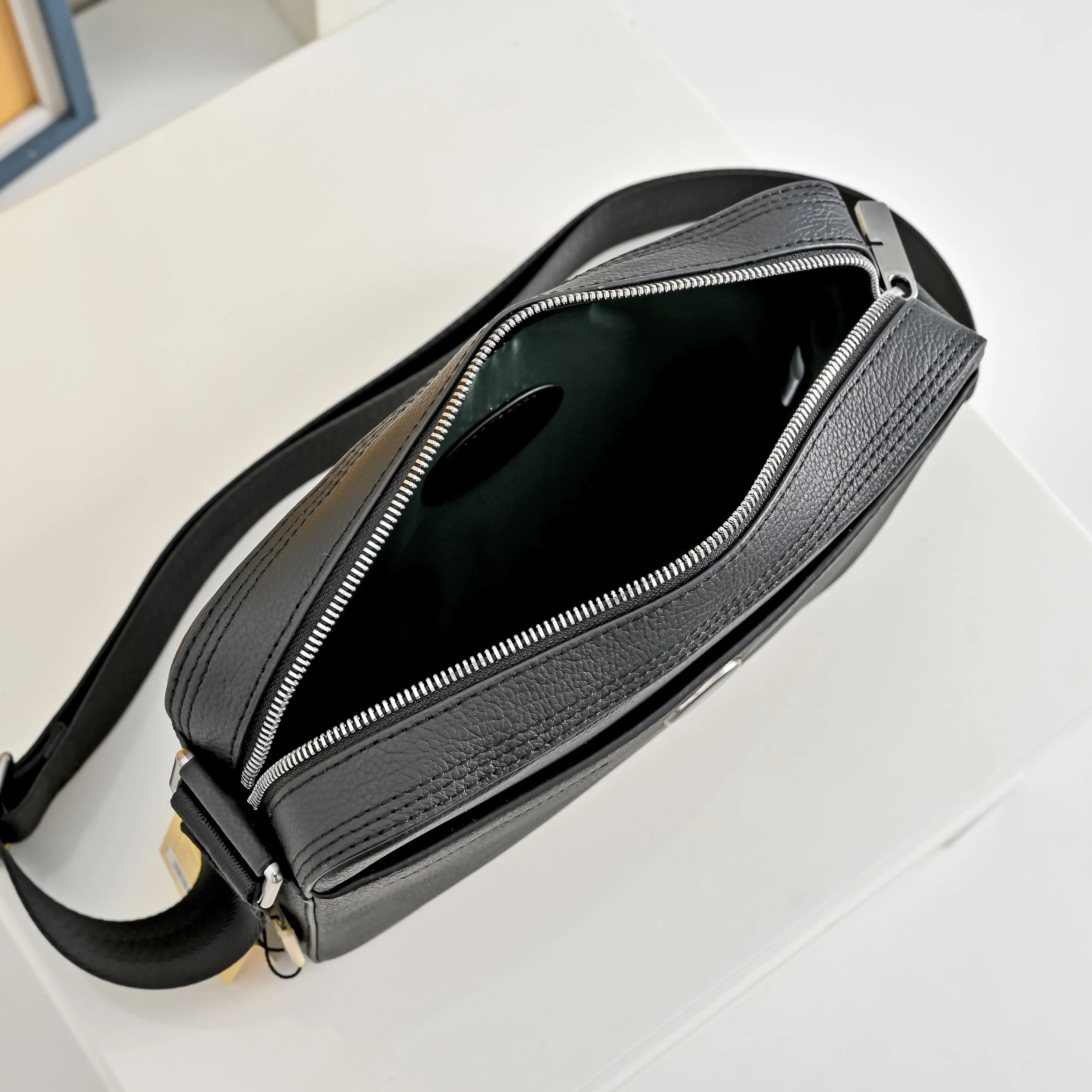 All categories Burberry men's bag (Burbrry) Burberry 2323