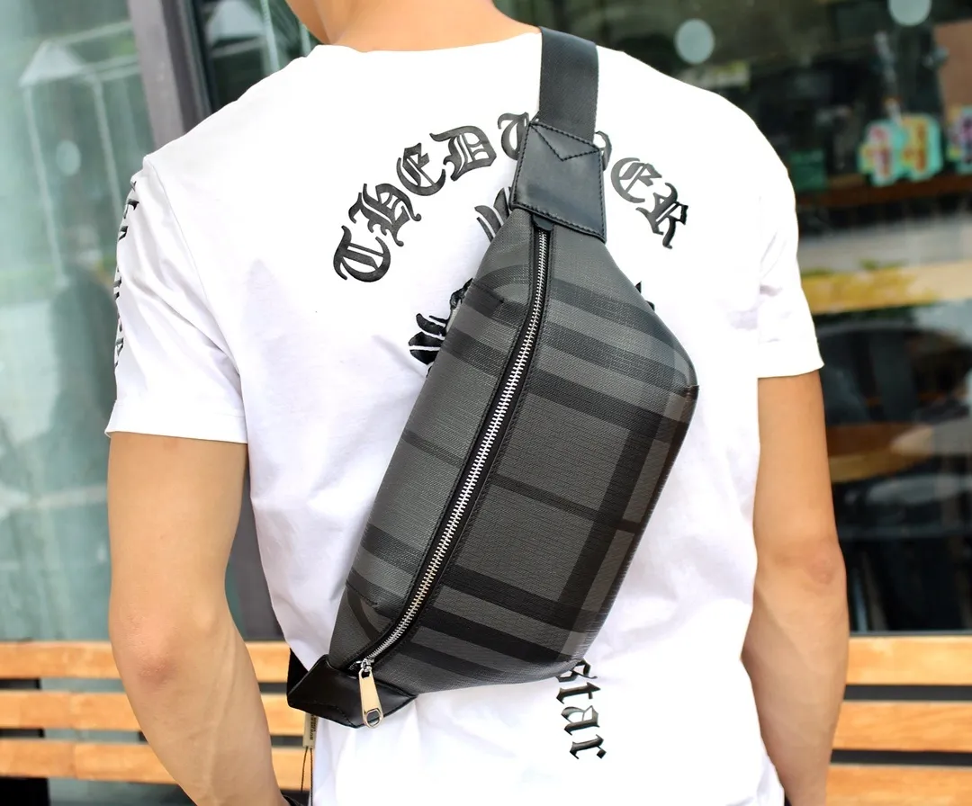 All categories Burberry men's bag (Burbrry) Burberry OT137-4