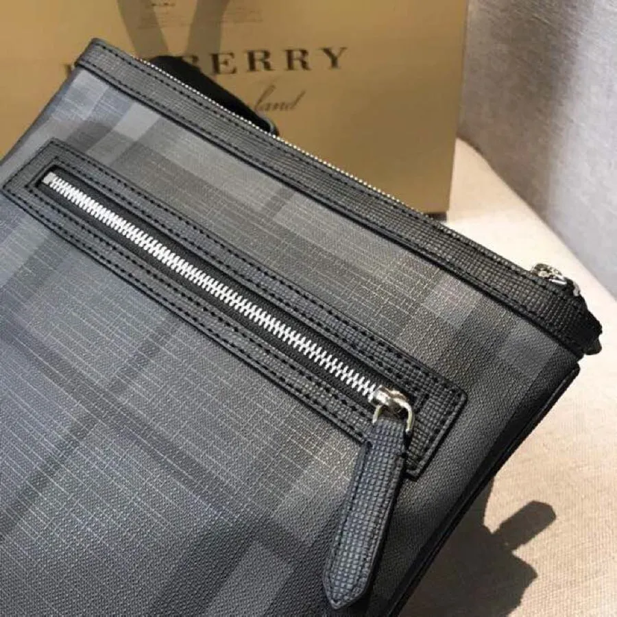 All Categories Burberry Men's Bag (Burbrry) Original Burberry 2728