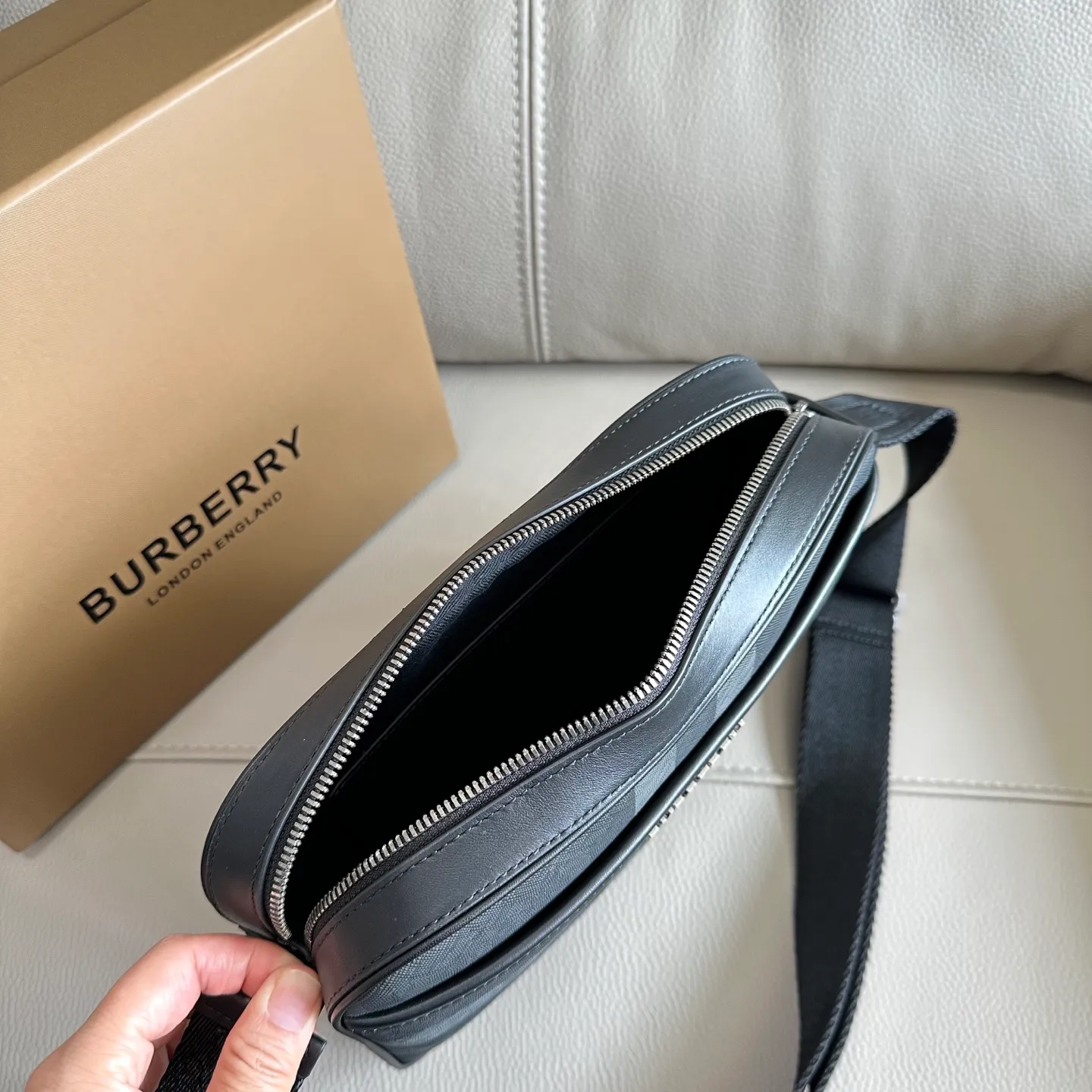 All categories Burberry men's bag (Burbrry) Burberry 8412