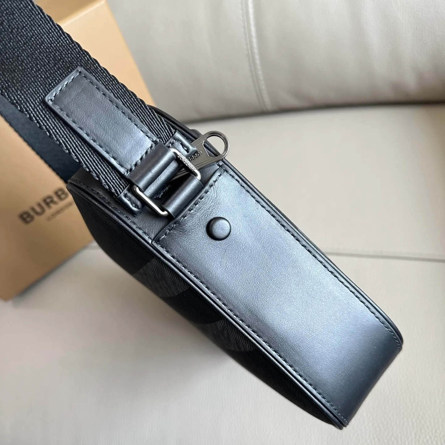 All categories Burberry men's bag (Burbrry) Burberry 8412