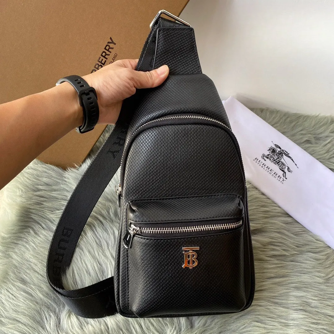 All categories Burberry men's bag (Burbrry) Burberry 0T178-4 black