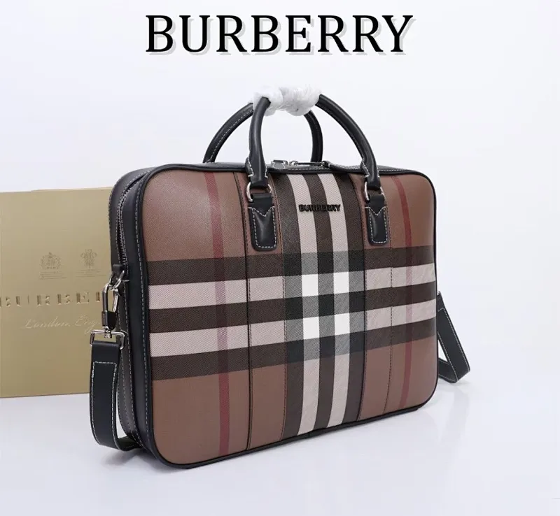 All categories Burberry men's bag (Burbrry) Burberry 53381