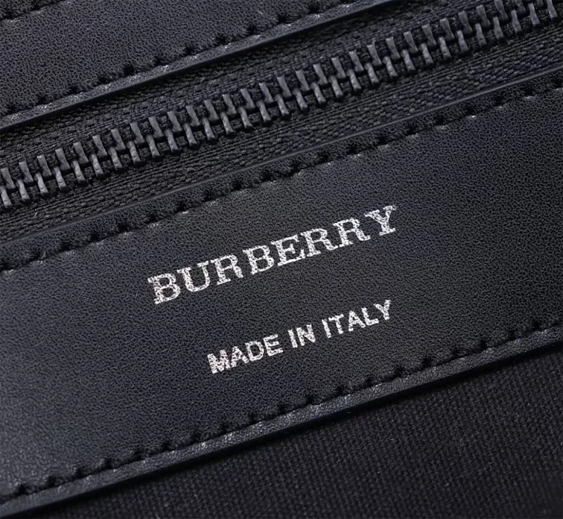 All categories Burberry men's bag (Burbrry) Burberry 53381