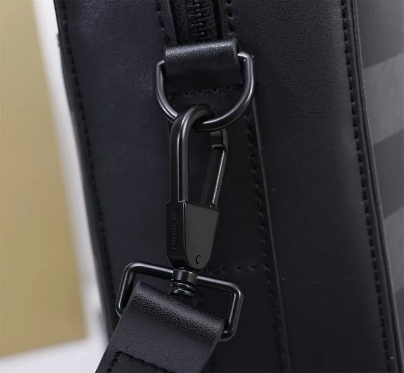 All categories Burberry men's bag (Burbrry) Burberry 53381