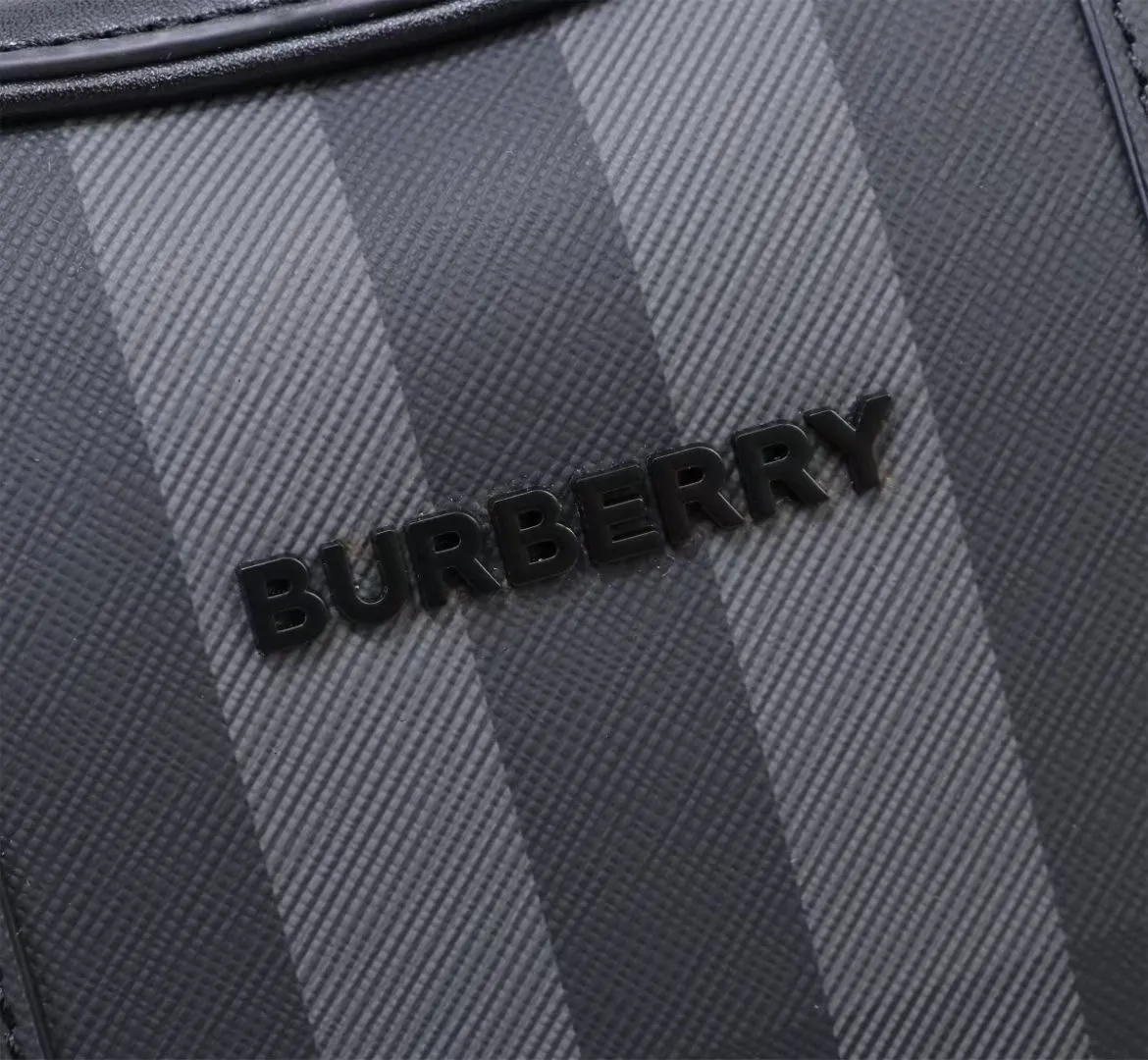 All categories Burberry men's bag (Burbrry) Burberry 53381