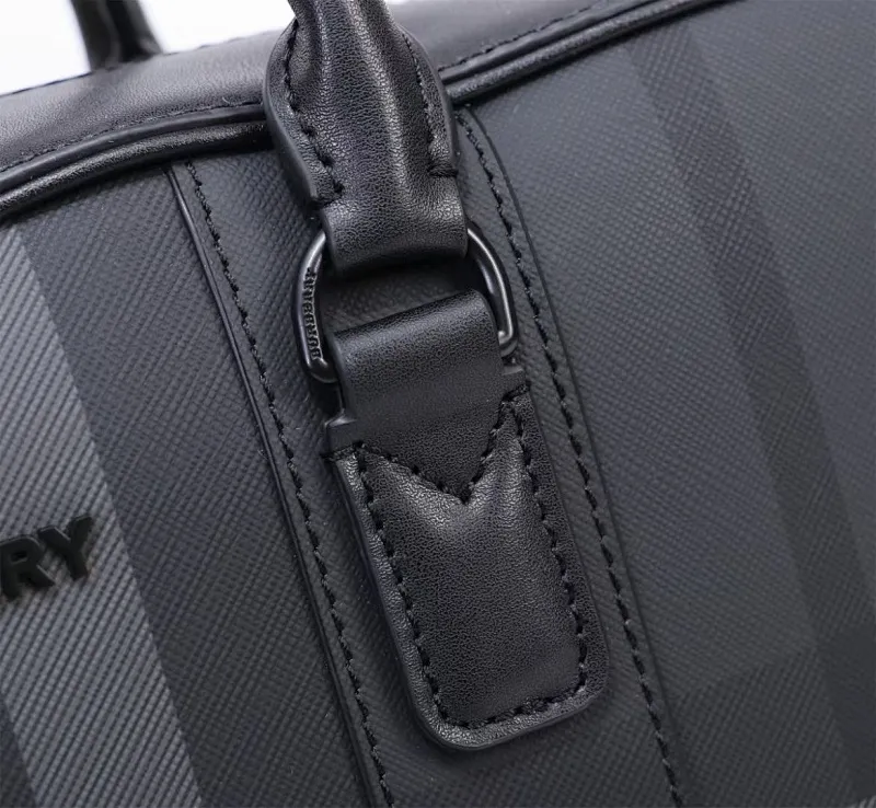 All categories Burberry men's bag (Burbrry) Burberry 53381