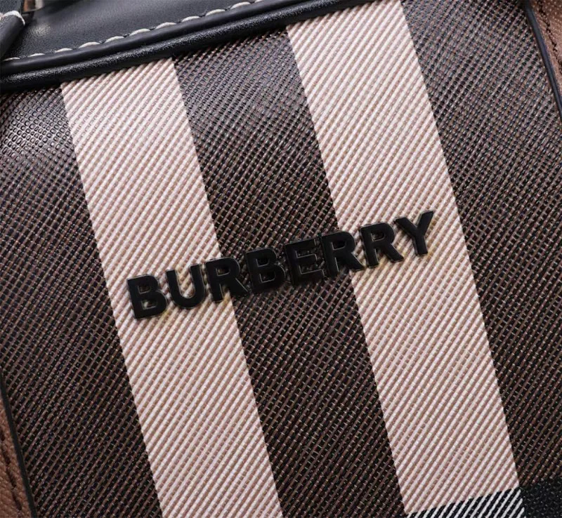 All categories Burberry men's bag (Burbrry) Burberry 53381