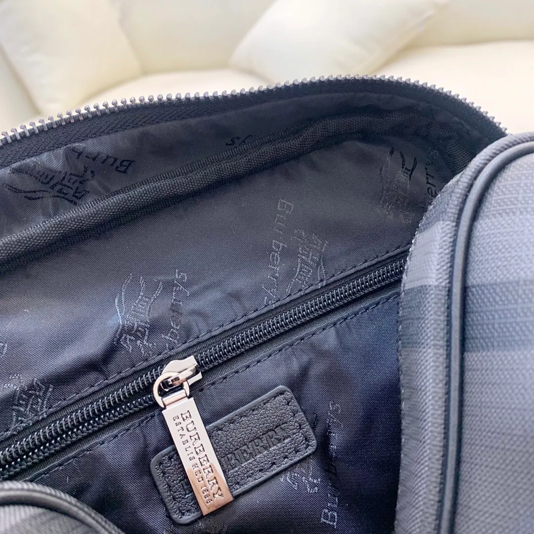 All categories Burberry men's bag (Burbrry) Burberry 8352