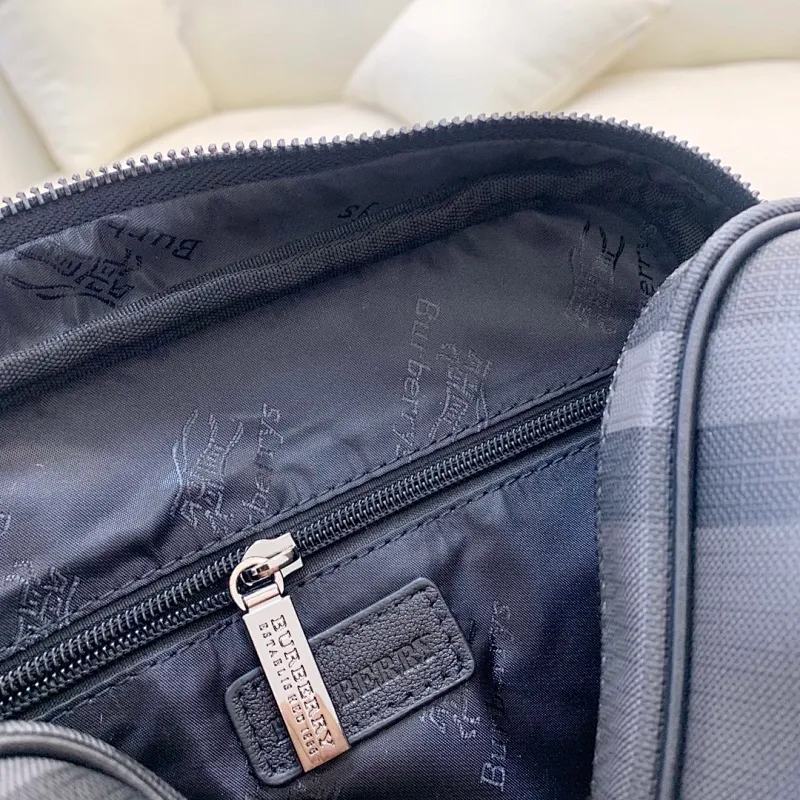 All categories Burberry men's bag (Burbrry) Burberry 8352