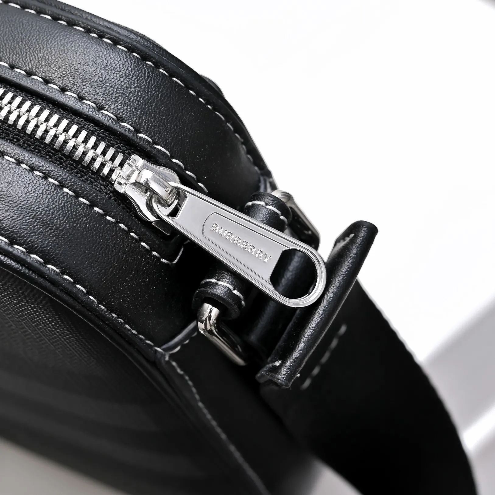 All categories Burberry men's bag (Burbrry) Burberry 8016