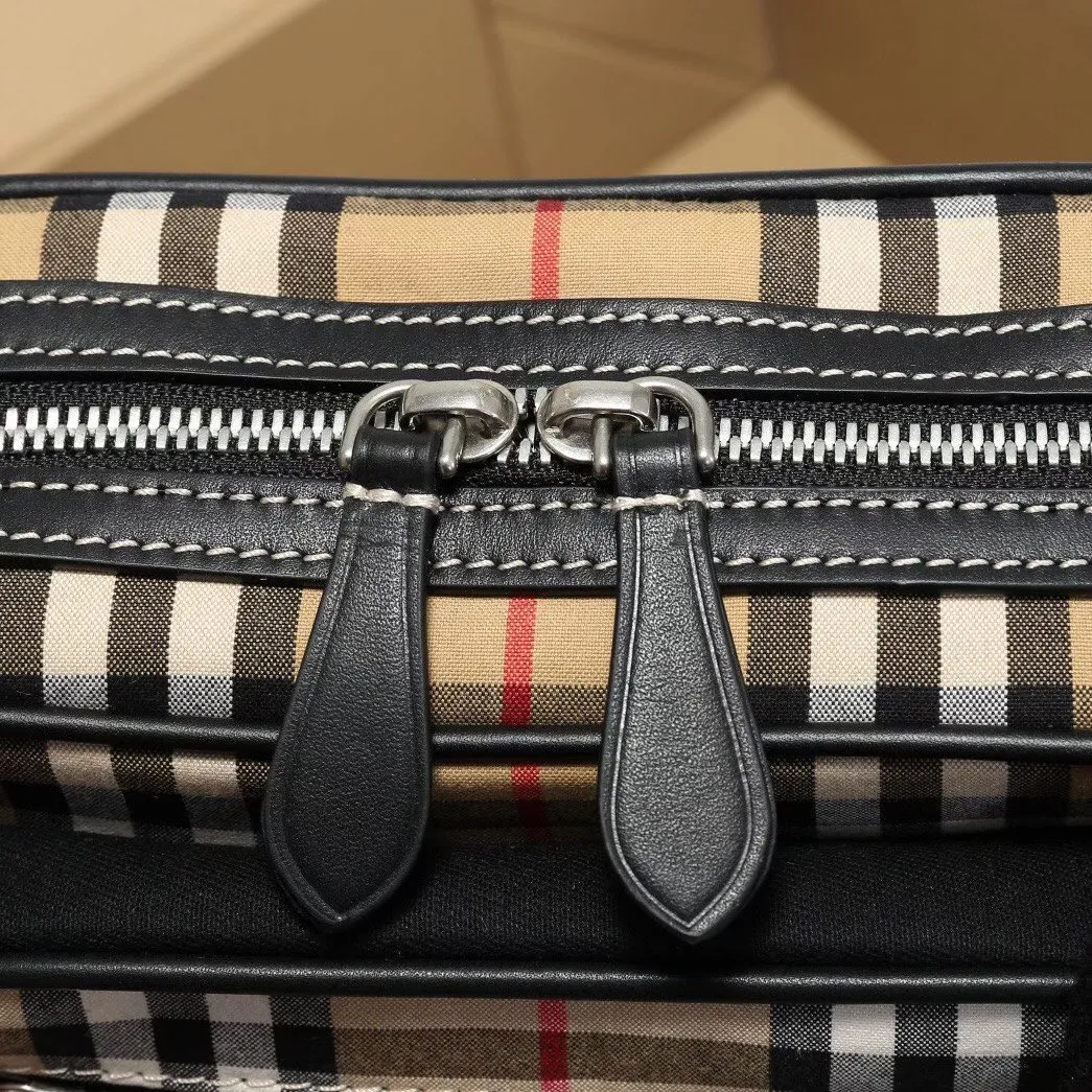 All categories Burberry men's bag (Burbrry) Burberry 19138