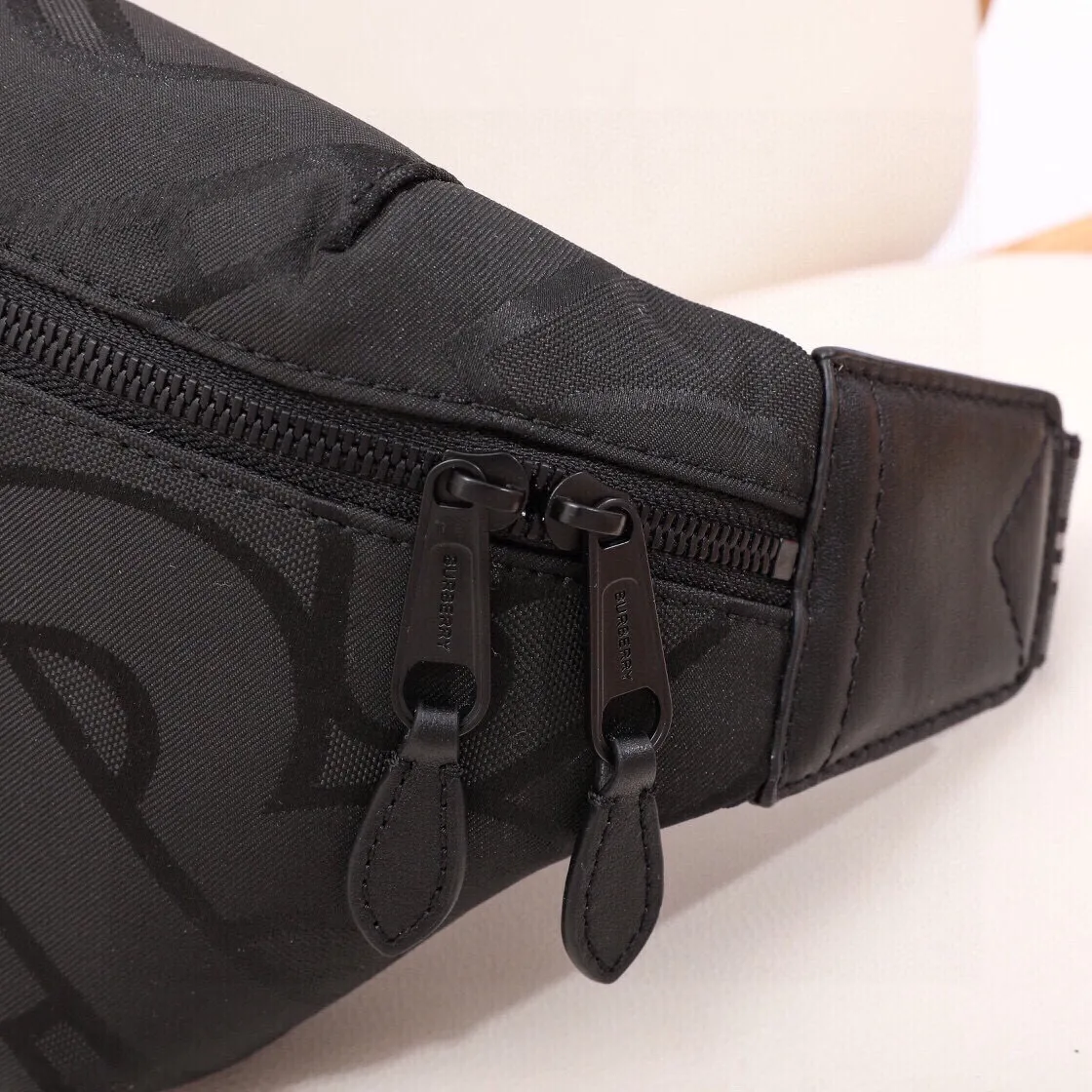 All categories 💚 Top version men’s bags 💚 Burberry 2025 official website new Burberry waist bag