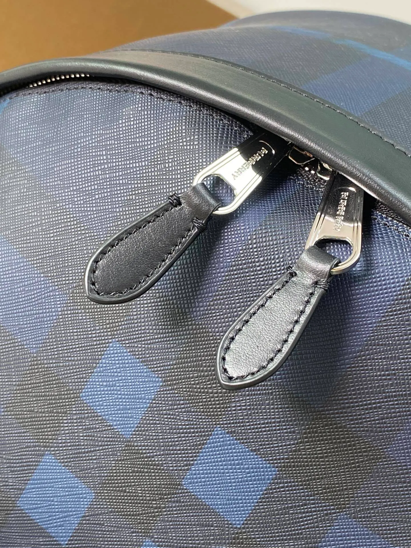 All categories Burberry men's bag (Burbrry) Burberry 3987