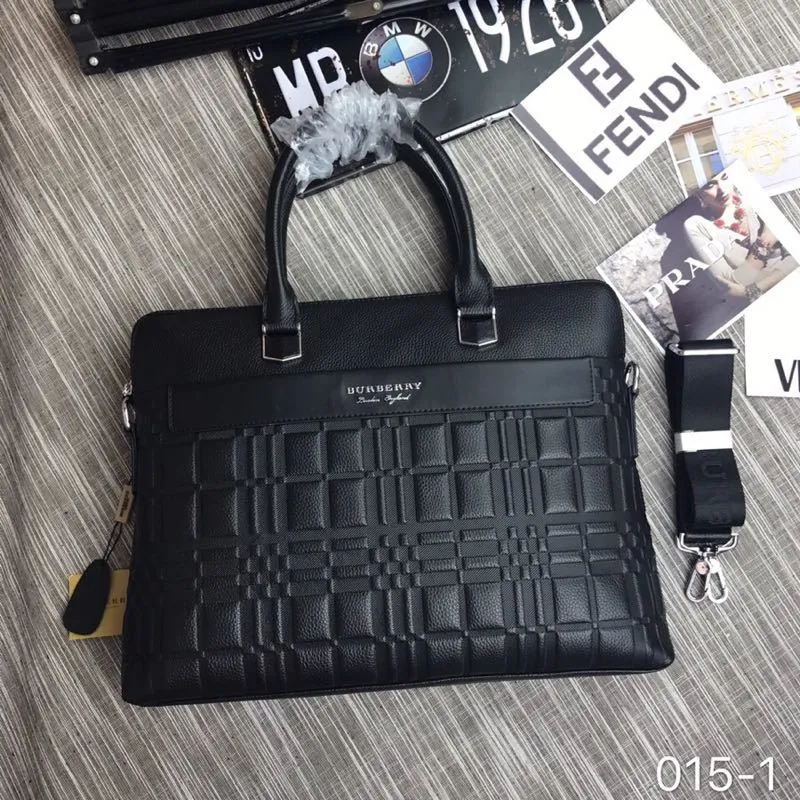 All categories 💚 Top version men's bag 💚 Burberry 2022 official new Burberry imported cowhide briefcase wholesale 58002200 high quality specifications: 39-30-6.5CM