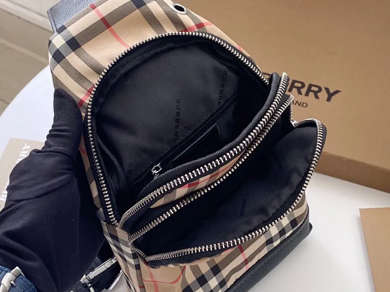 All categories Burberry men's bag (Burbrry) Burberry 0389-4