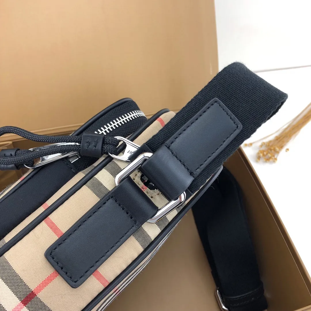 All categories Burberry men's bags (Burbrry) Burberry, 80233811
