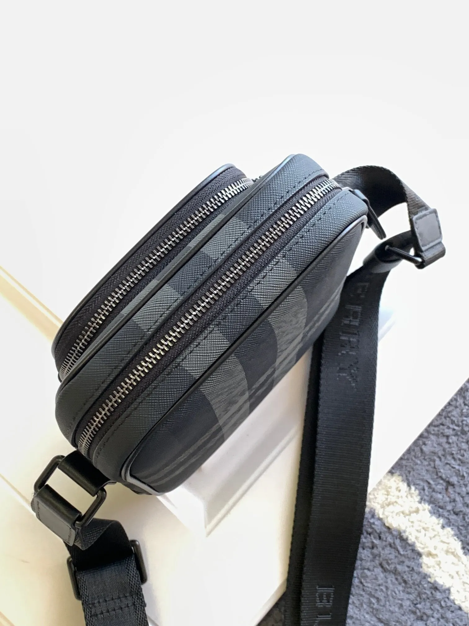 All categories 💚 Top version men’s bags 💚 Burberry 2024 official website new Burberry crossbody bag