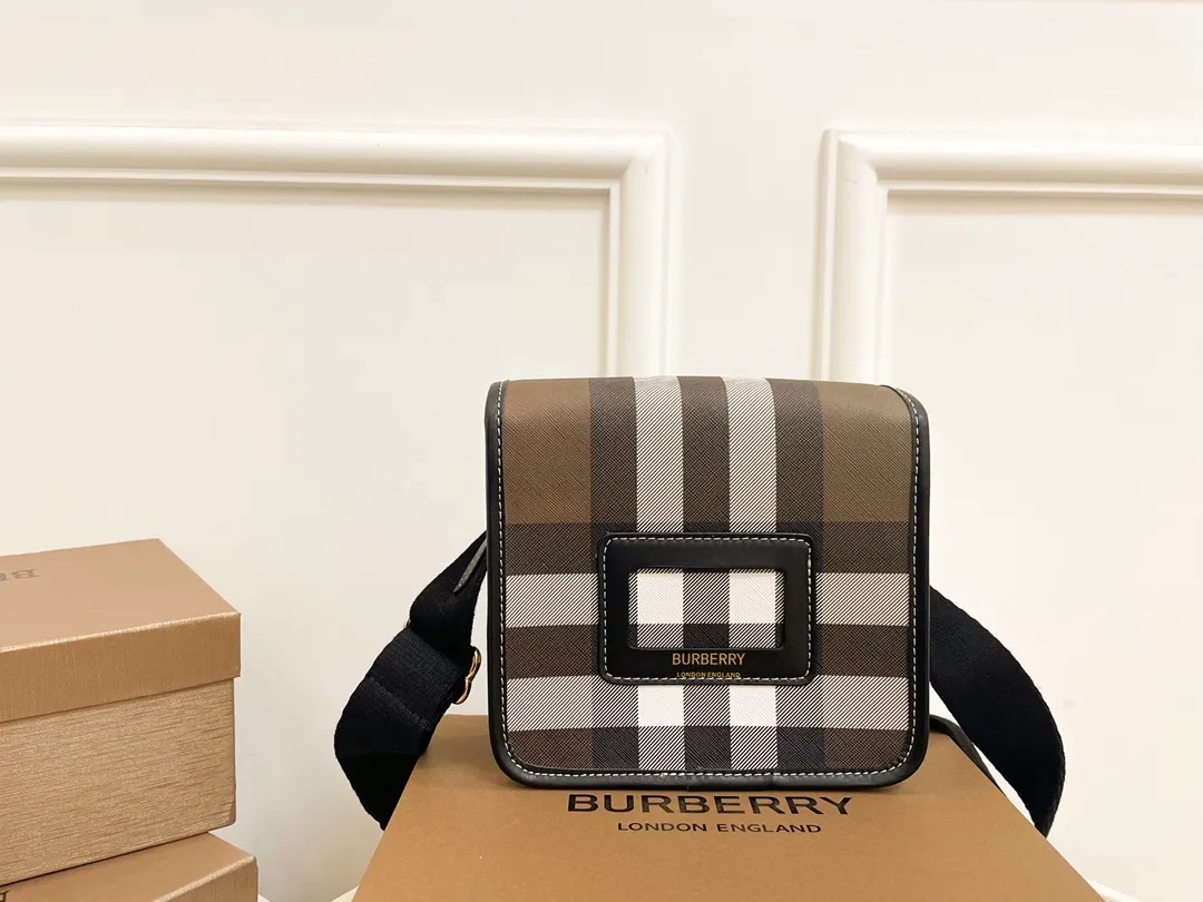 All categories Burberry men's bag (Burbrry) Burberry 17815