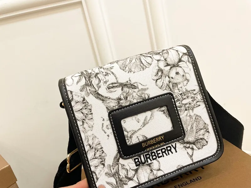 All categories Burberry men's bag (Burbrry) Burberry 17815