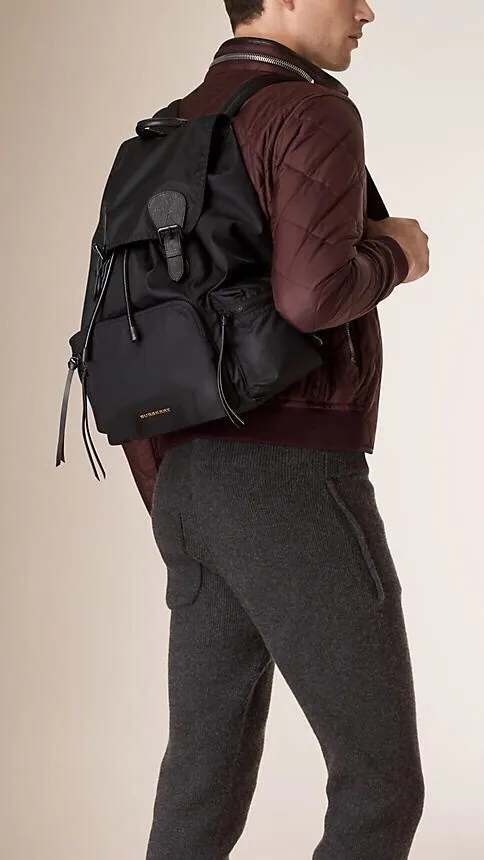 All categories Burberry men's bag (Burbrry) Burberry 8333