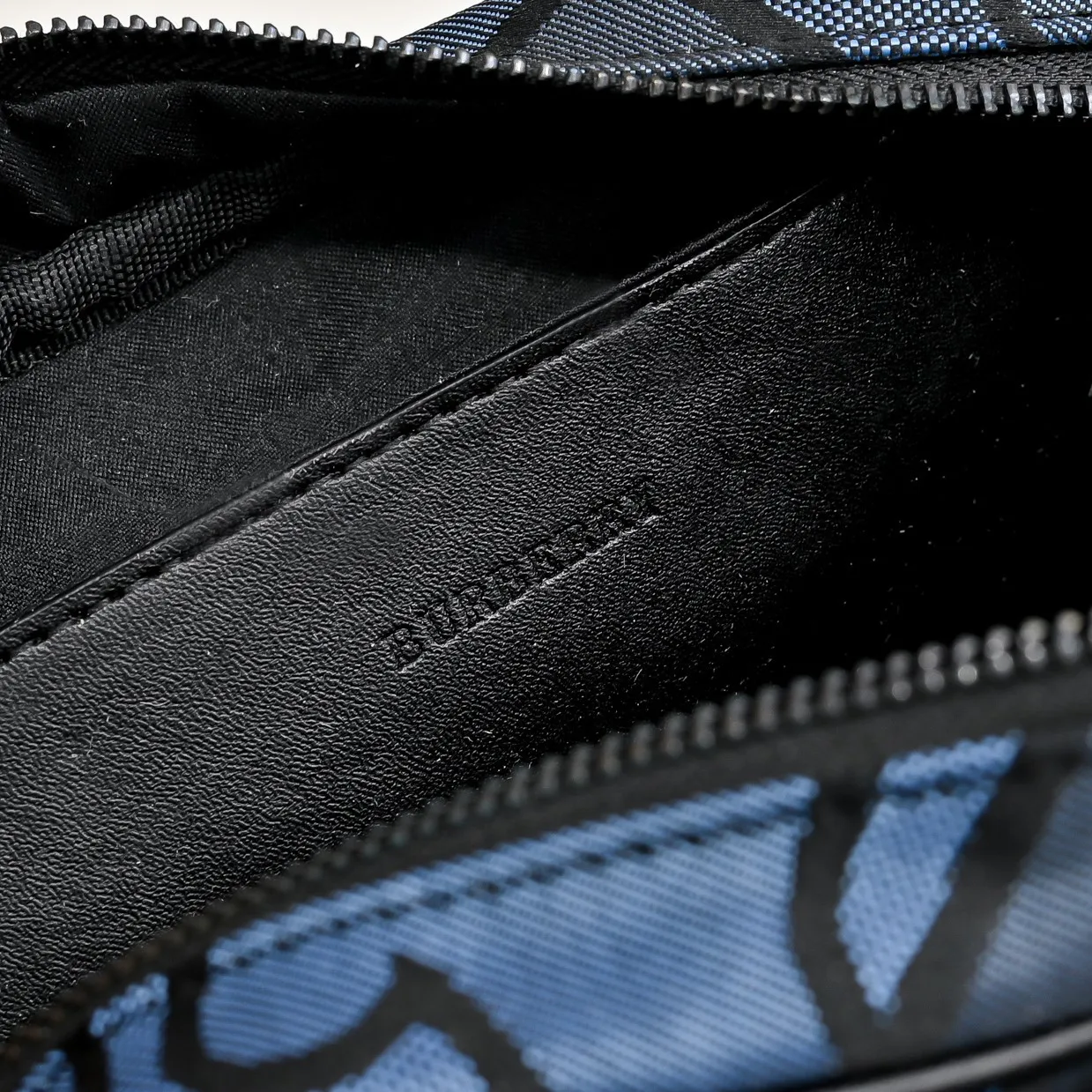 All categories Burberry men's bag (Burbrry) Burberry 2216