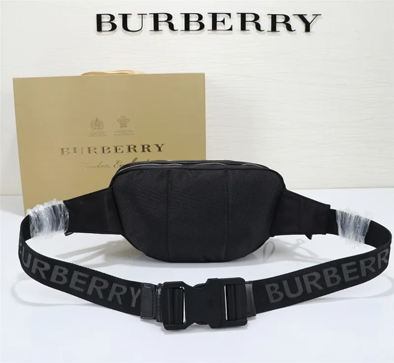 All categories Burberry men's bag (Burbrry) Burberry 6802