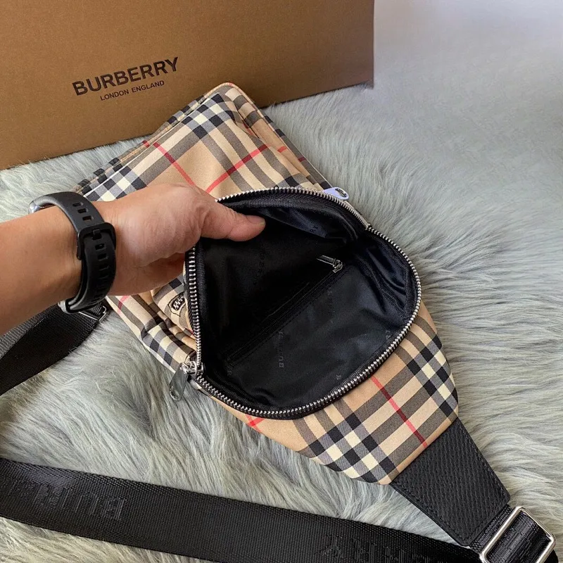 All categories Burberry men's bag (Burbrry) Burberry 0T178-4
