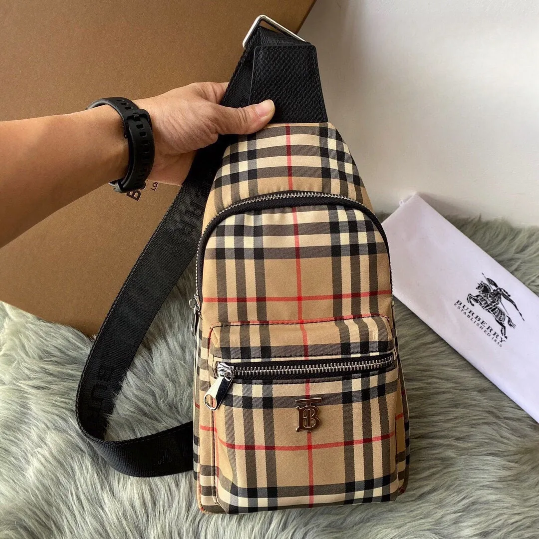 All categories Burberry men's bag (Burbrry) Burberry 0T178-4
