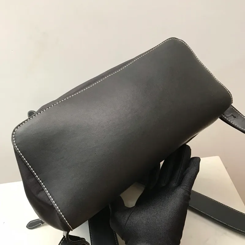 All categories Burberry men's bag (Burbrry) Burberry 80420181