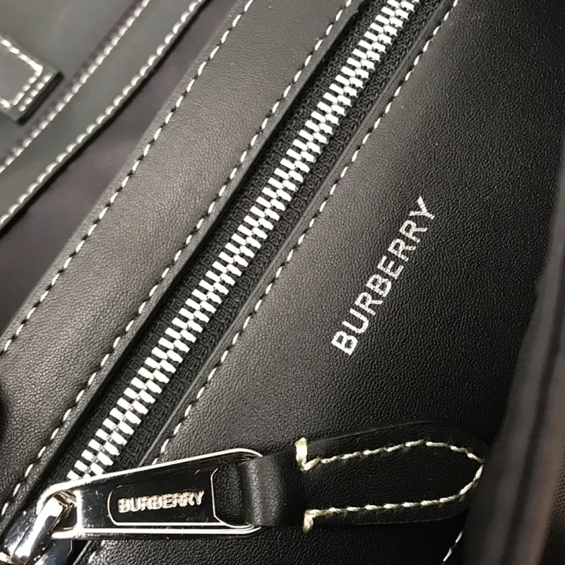 All categories Burberry men's bag (Burbrry) Burberry 80420181