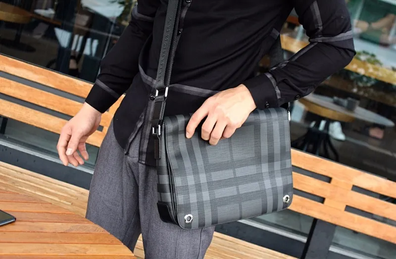 All Categories Burberry Men's Bags (Burbrry) Original Burberry 0009-2