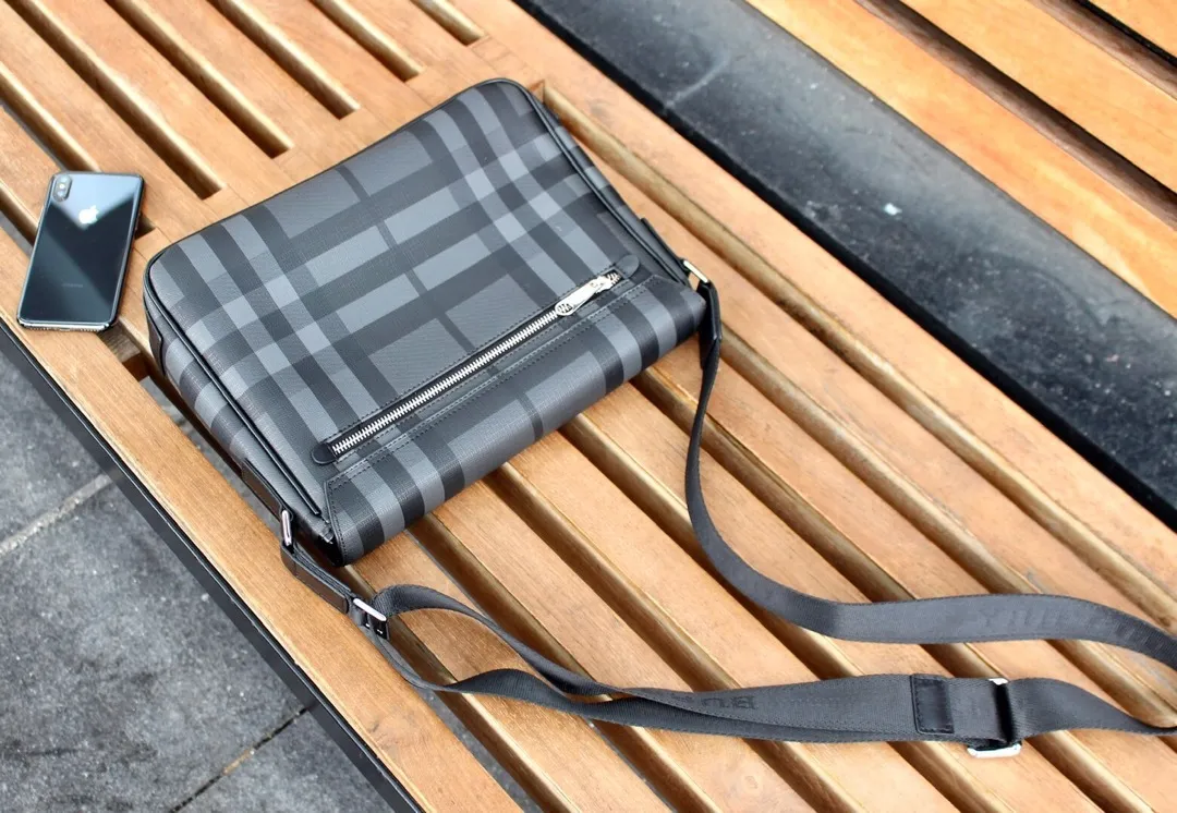 All Categories Burberry Men's Bags (Burbrry) Original Burberry 0009-2