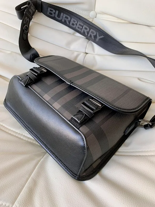 All categories Burberry men's bag (Burbrry) Burberry 2820