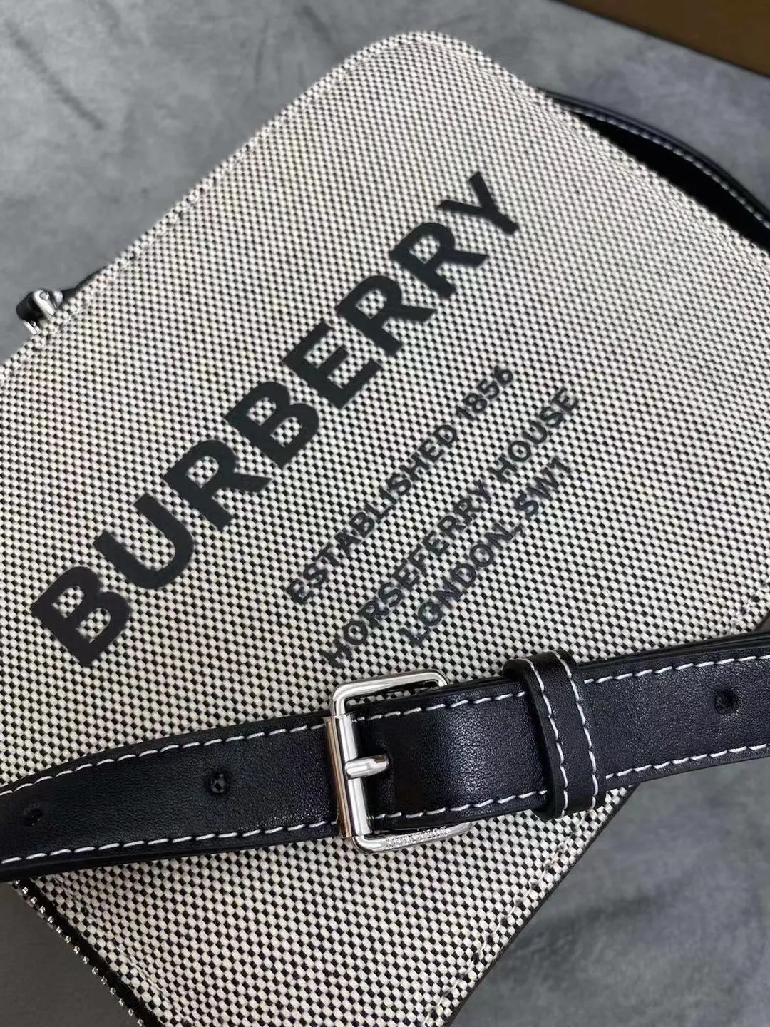 All categories Burberry men's bag (Burbrry) Burberry 18714