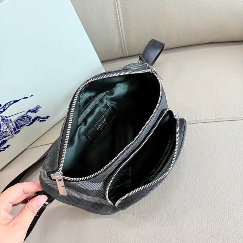 All Categories Burberry Men's Bag (Burbrry) Burberry Special 3561